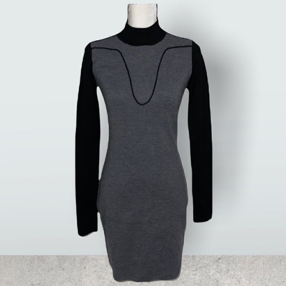 DIANE Von Furstenberg Dress Authentic Gray & Black Thick Bodycan Size Medium
